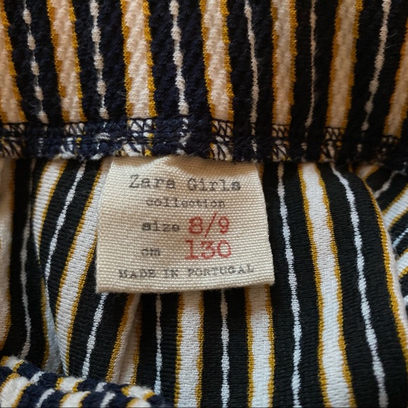 Zara Girls Stripped Pleated Skirt - Picture 2 of 2